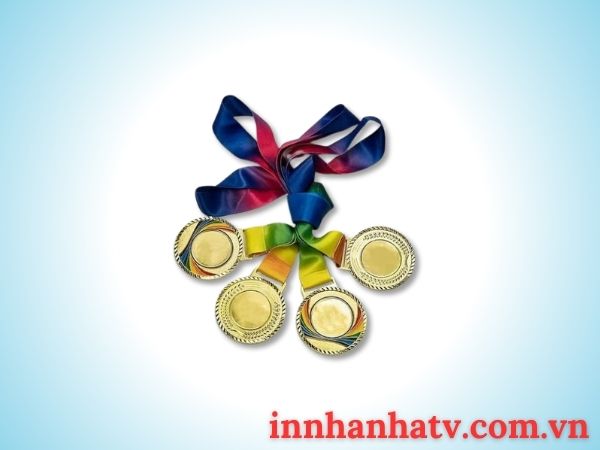 huy chương kim loại
